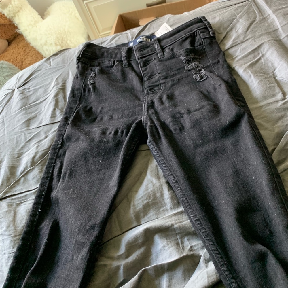 Black Ripped Jeans